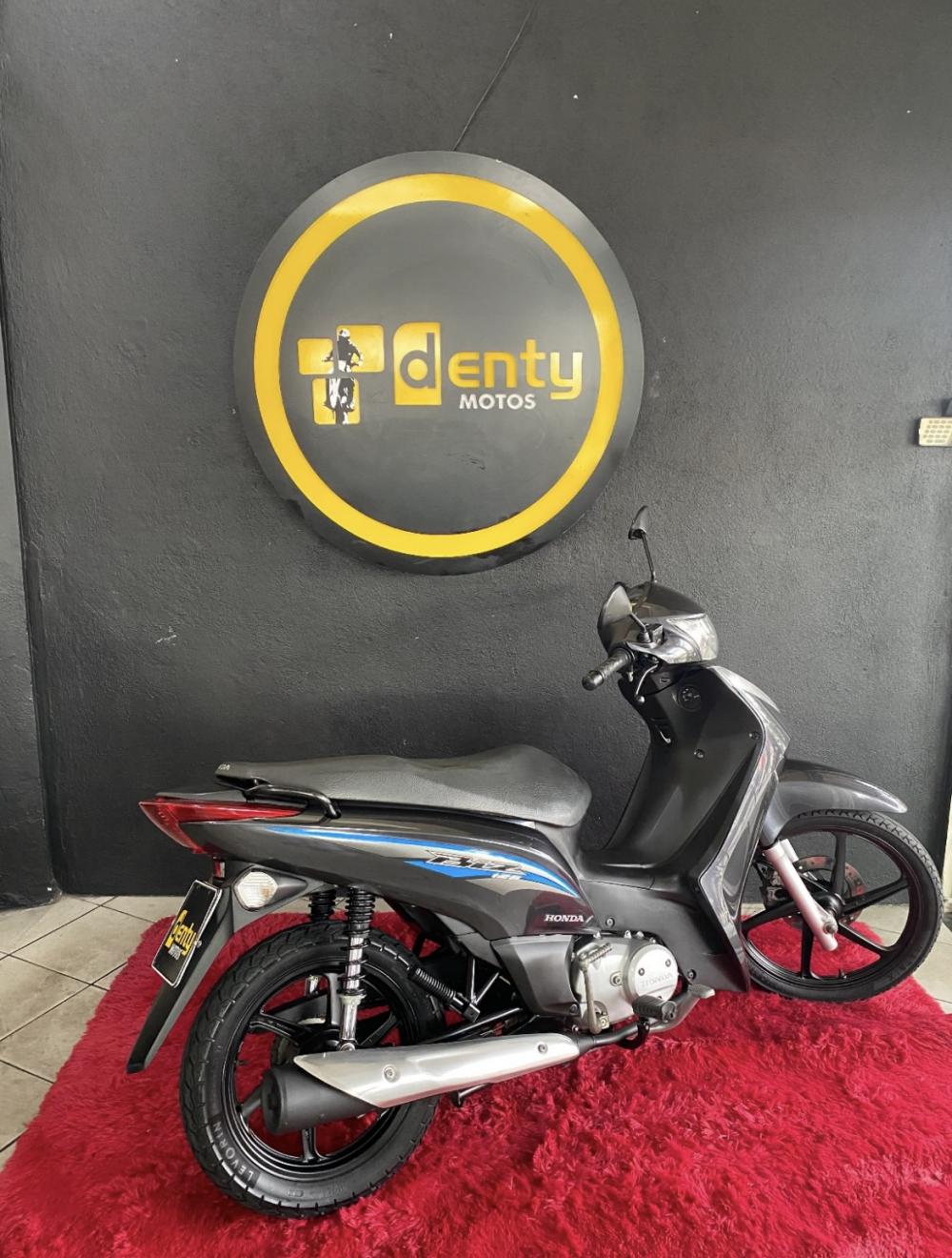 Moto HONDA 125 BIZ 2017