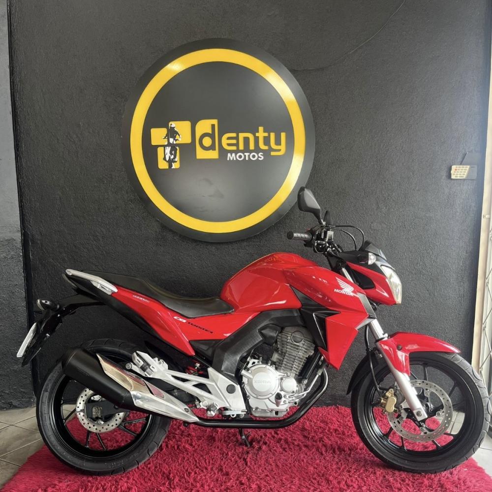 Moto HONDA CB 250 Twister 2016