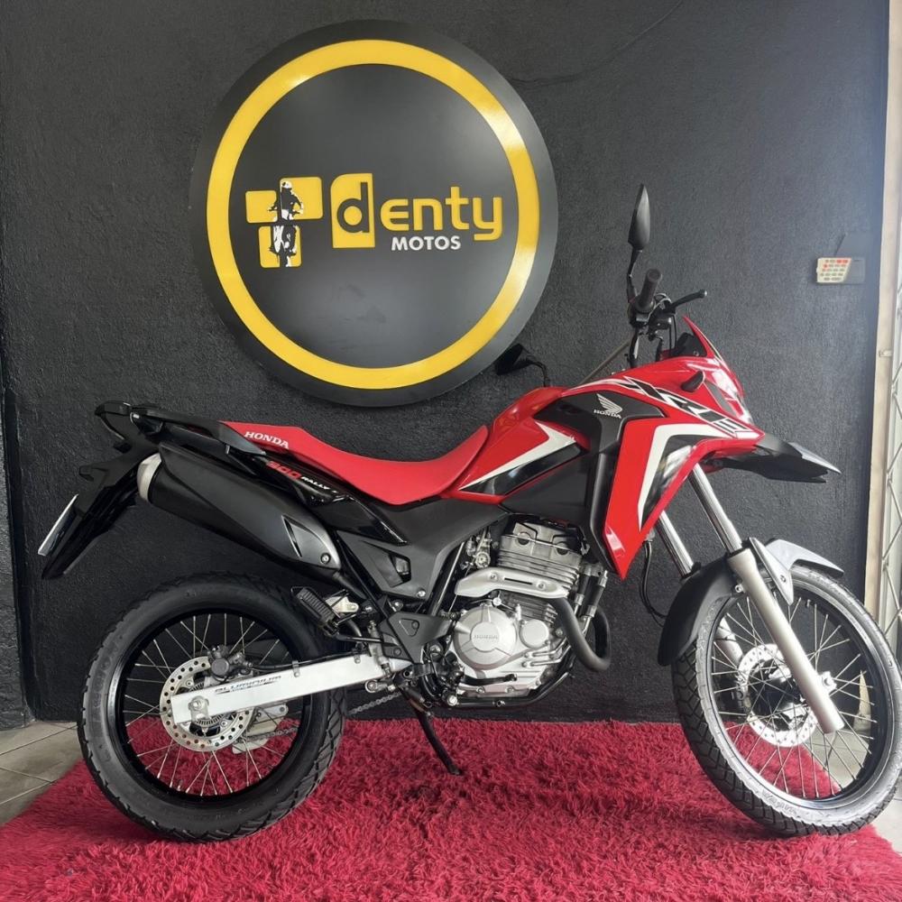Moto HONDA 300 XRE 2022