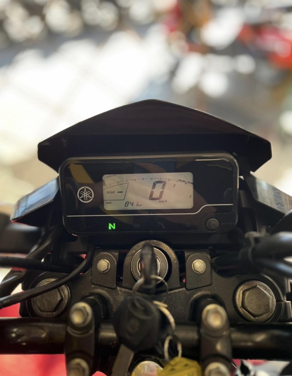 MOTO YAMAHA FACTOR 150